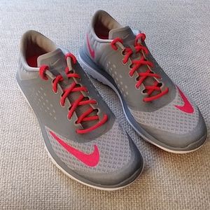 Nike FSLite womens running shoes Sz 9.5